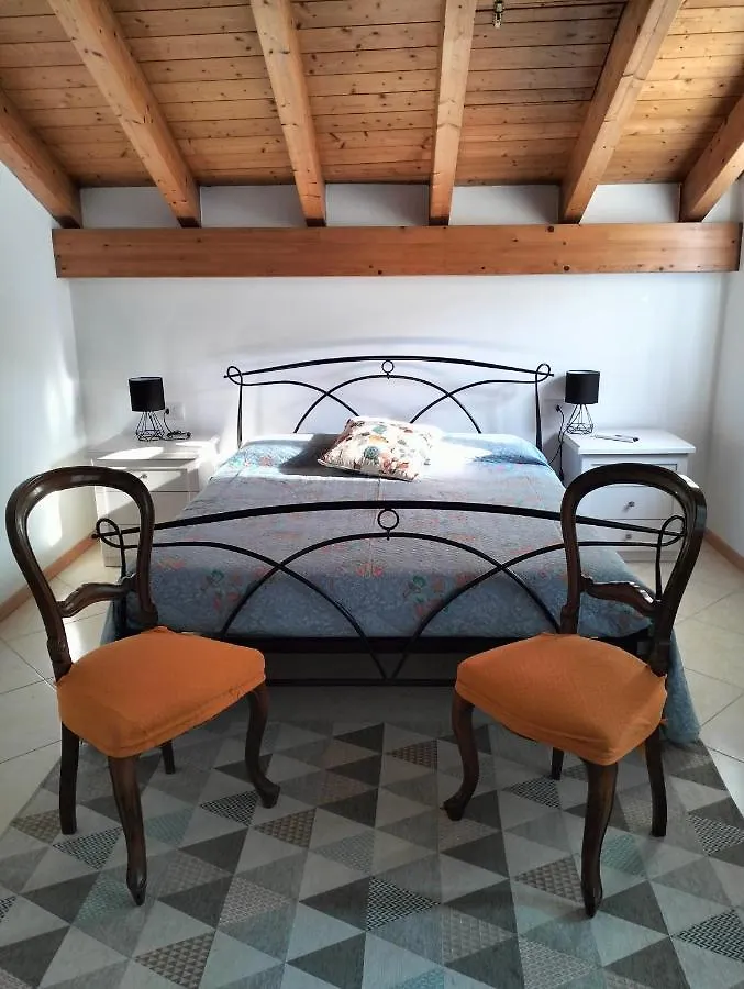 La Mansarda Apartment Salo 0*,